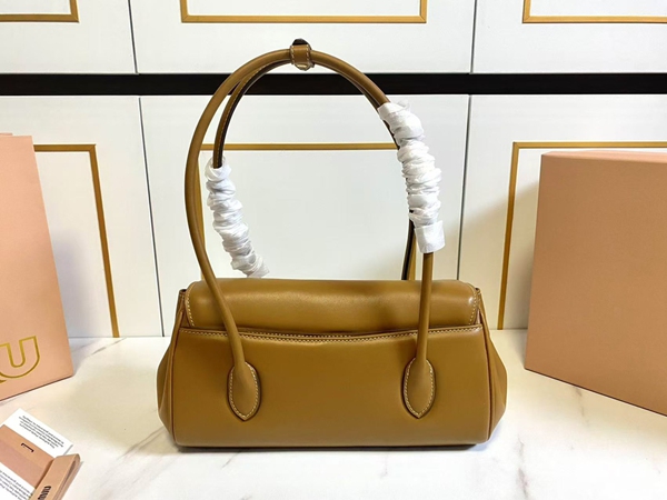 スーパーコピーブランドバッグ全体デザイン